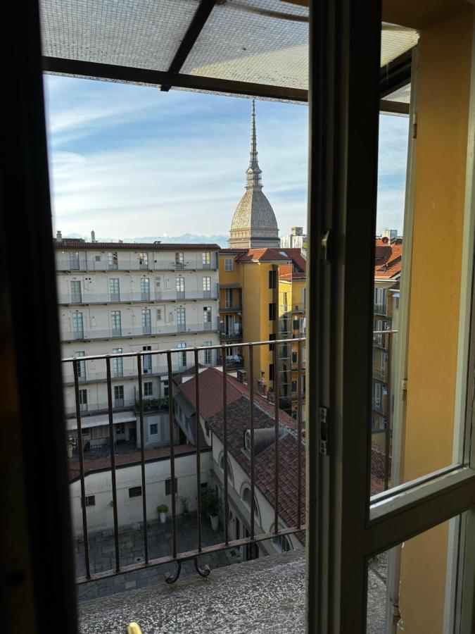 Le Finestre Sulla Mole Apartment Turin Exterior photo
